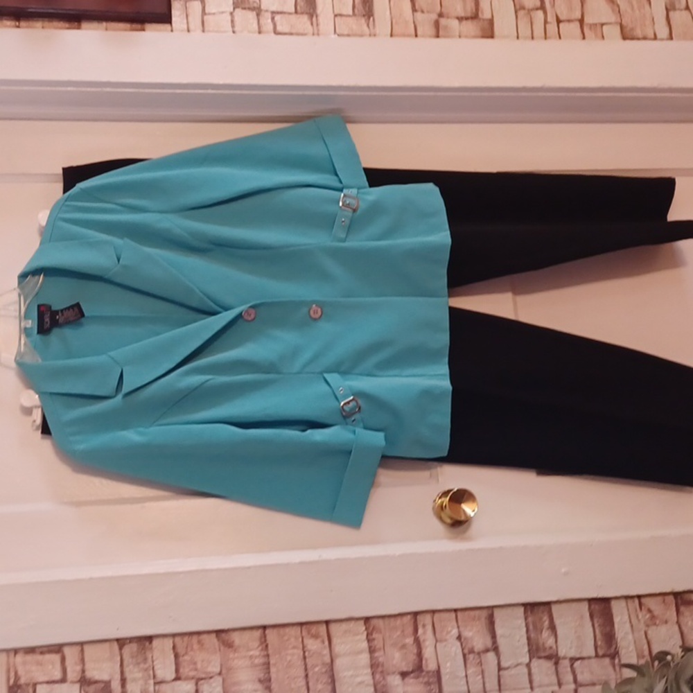 Scarlett 2 pc.set jacket and pants women's size 16